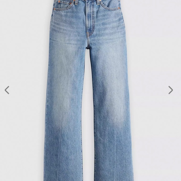 Levi’s Ribcage Wide Leg Jean - Picture 1 of 6